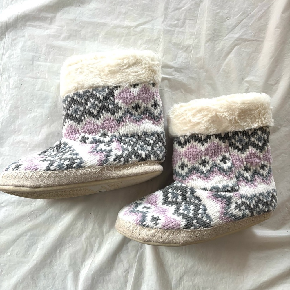 Wayland Square pink gray Fair Isle Faux Fur Slipper Boots SZ 7.5 NWOT